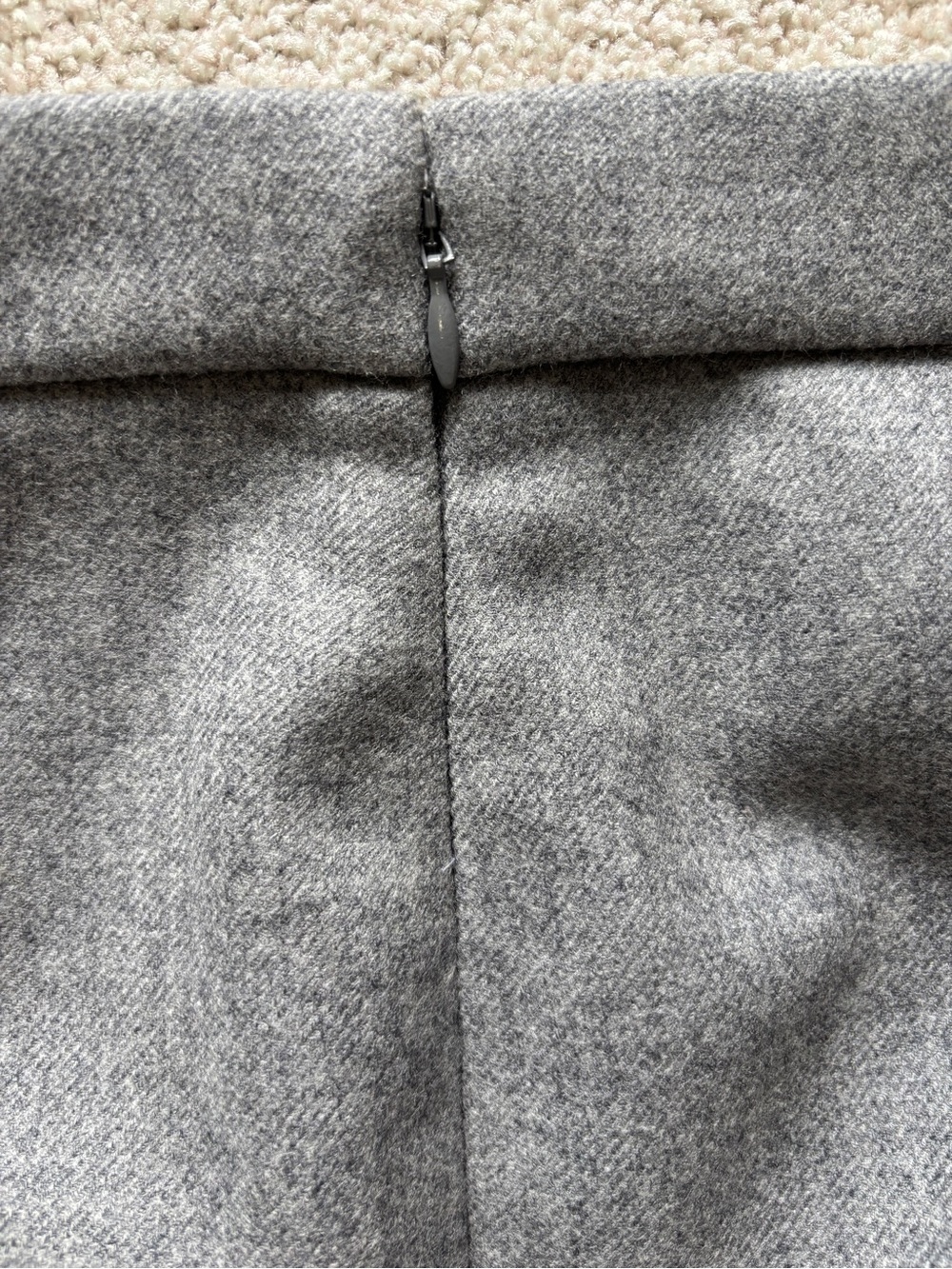 J. Crew Gray Pencil Skirt with Black Velvet Bows Size 12 - Picture 14 of 14